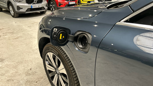 Volvo XC60 T6 Recharge Ultra Bright AWD Auto 257 kW (350 CV) - 13 Volvo XC60 T6 Ocasión 257 KW (350CV) - 13
