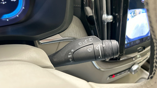Volvo XC60 T6 Recharge Ultra Bright AWD Auto 257 kW (350 CV) - 19 Volvo XC60 T6 Ocasión 257 KW (350CV) - 19