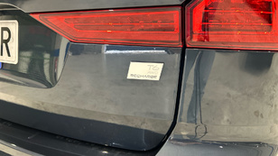 Volvo XC60 T6 Recharge Ultra Bright AWD Auto 257 kW (350 CV) - 46 Volvo XC60 T6 Ocasión 257 KW (350CV) - 46
