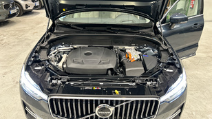 Volvo XC60 T6 Recharge Ultra Bright AWD Auto 257 kW (350 CV) - 52 Volvo XC60 T6 Ocasión 257 KW (350CV) - 52