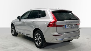 Volvo XC60 T6 Recharge Core AWD Auto 257 kW (350 CV) - 1 Volvo XC60 T6 Ocasión 257 KW (350CV) - 1