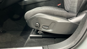 Volvo XC60 T6 Recharge Core AWD Auto 257 kW (350 CV) - 43 Volvo XC60 T6 Ocasión 257 KW (350CV) - 43