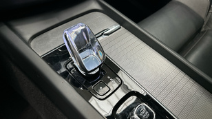 Volvo XC60 T6 Recharge Plus Dark AWD Auto 257 kW (350 CV) - 15 Volvo XC60 T6 Ocasión 257 KW (350CV) - 15