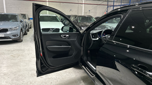 Volvo XC60 T6 Recharge Plus Dark AWD Auto 257 kW (350 CV) - 41 Volvo XC60 T6 Ocasión 257 KW (350CV) - 41