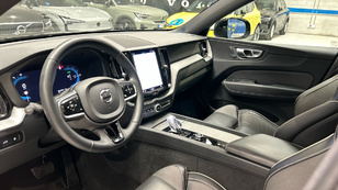 Volvo XC60 T6 Recharge Plus Dark AWD Auto 257 kW (350 CV) - 45 Volvo XC60 T6 Ocasión 257 KW (350CV) - 45