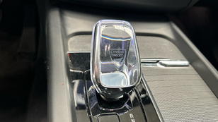 Volvo XC60 T6 Recharge Plus Dark AWD Auto 257 kW (350 CV) - 49 Volvo XC60 T6 Ocasión 257 KW (350CV) - 49