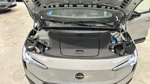 Volvo EX30 Single Motor Extended Range Ultra Auto 200 kW (272 CV) - 43 Volvo EX30 Ultra Ocasión 200 KW (272CV) - 43