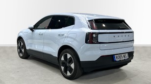 Volvo EX30 Single Motor Extended Range Core Auto 200 kW (272 CV) - 1 Volvo EX30 Single Motor BEV Ocasión 200 KW (272CV) - 1