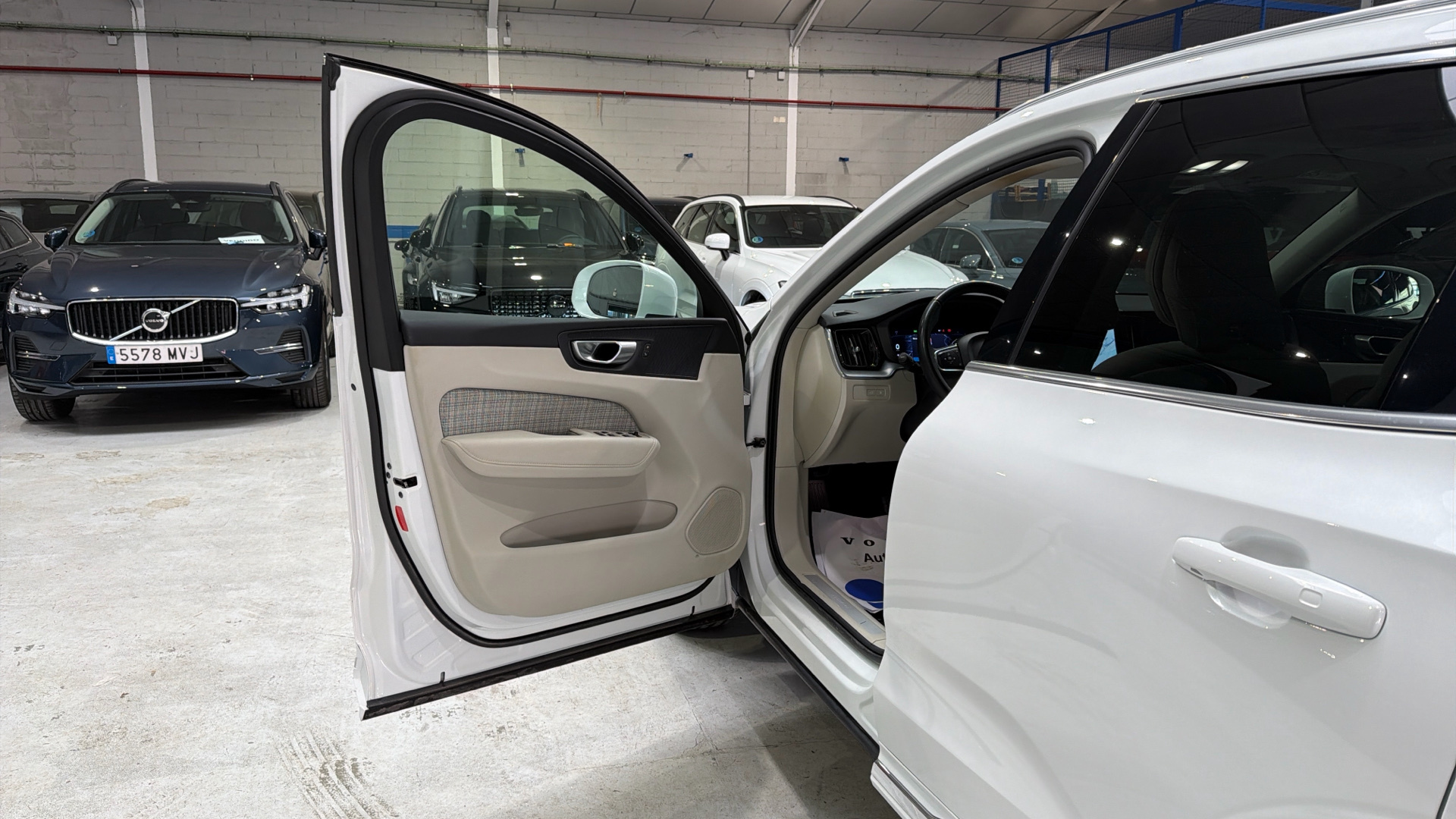 Volvo XC60 segunda mano 82898930 - 51 Volvo XC60 segunda mano 82898930 - 51