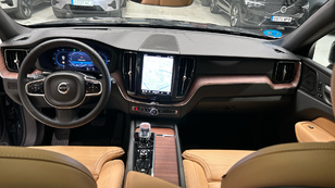 Volvo XC60 T6 Recharge Ultra Dark AWD Auto 257 kW (350 CV) - 4 Volvo XC60 T6 Ocasión 257 KW (350CV) - 4