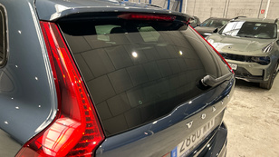 Volvo XC60 T6 Recharge Ultra Dark AWD Auto 257 kW (350 CV) - 44 Volvo XC60 T6 Ocasión 257 KW (350CV) - 44