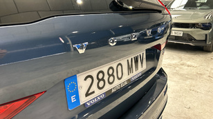 Volvo XC60 T6 Recharge Ultra Dark AWD Auto 257 kW (350 CV) - 46 Volvo XC60 T6 Ocasión 257 KW (350CV) - 46