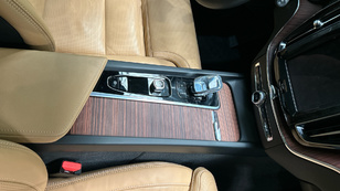 Volvo XC60 T6 Recharge Ultra Dark AWD Auto 257 kW (350 CV) - 50 Volvo XC60 T6 Ocasión 257 KW (350CV) - 50