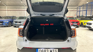 Volvo EX30 Single Motor Plus Auto 200 kW (272 CV) - 12 Volvo EX30 Single Motor BEV Ocasión 200 KW (272CV) - 12