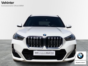 Fotos de BMW X1 sDrive18d color Blanco. Año 2024. 110KW(150CV). Diésel. En concesionario Vehinter Getafe de Madrid