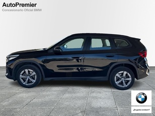 Fotos de BMW X1 sDrive18d color Negro. Año 2023. 110KW(150CV). Diésel. En concesionario Auto Premier, S.A. - MADRID de Madrid