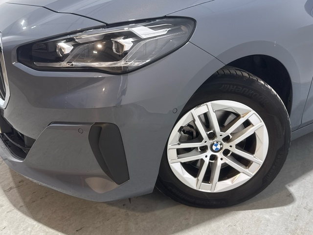 BMW Serie 2 218i Active Tourer color Marrón. Año 2022. 100KW(136CV). Gasolina. En concesionario Auto Premier, S.A. - MADRID de Madrid