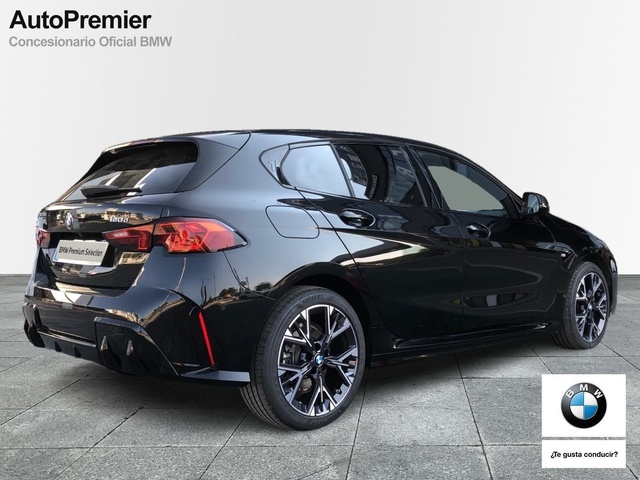 BMW Serie 1 120d color Negro. Año 2024. 120KW(163CV). Diésel. En concesionario Auto Premier, S.A. - MADRID de Madrid