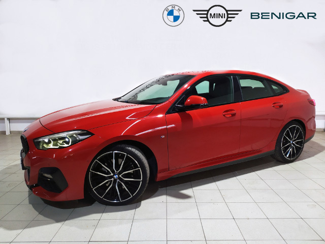 BMW Serie 2 220d Gran Coupe color Rojo. Año 2022. 140KW(190CV). Diésel. En concesionario Hispamovil Elche de Alicante