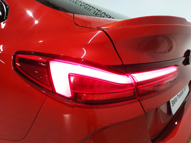 BMW Serie 2 220d Gran Coupe color Rojo. Año 2022. 140KW(190CV). Diésel. En concesionario Hispamovil Elche de Alicante