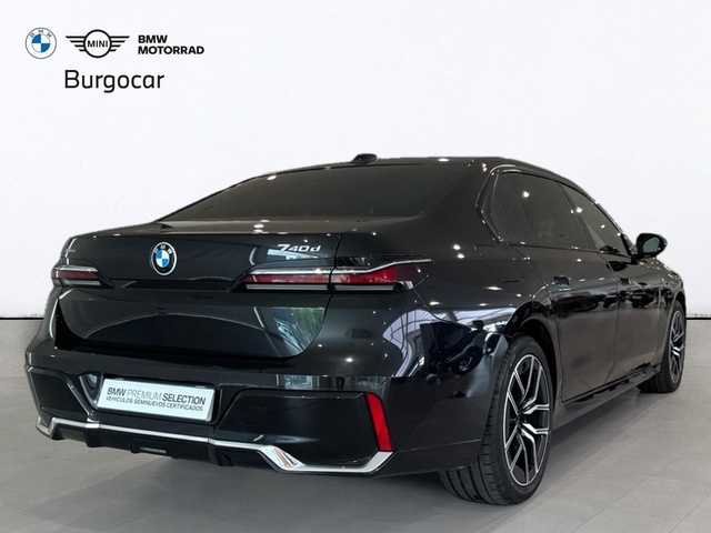 BMW Serie 7 740d color Negro. Año 2024. 220KW(299CV). Diésel. En concesionario Motor Gorbea de Álava