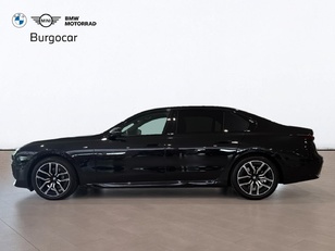 Fotos de BMW Serie 7 740d color Negro. Año 2024. 220KW(299CV). Diésel. En concesionario Motor Gorbea de Álava
