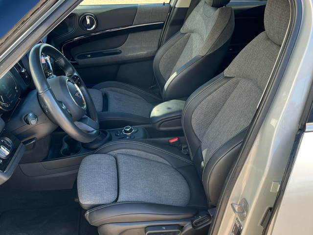 fotoG 10 del MINI MINI Countryman Cooper 100 kW (136 CV) 136cv Gasolina del 2022 en Murcia