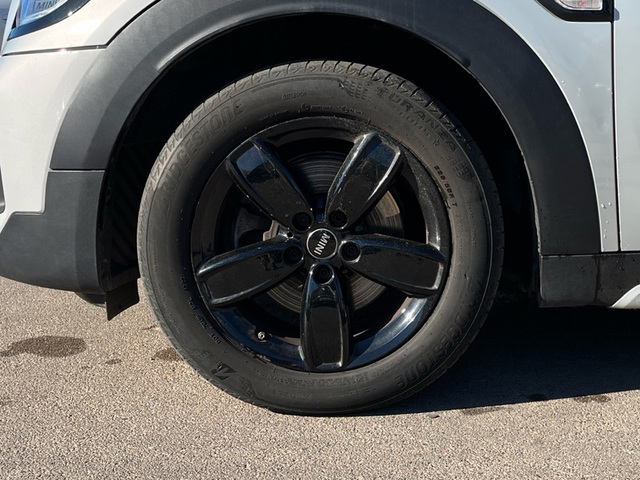 fotoG 15 del MINI MINI Countryman Cooper 100 kW (136 CV) 136cv Gasolina del 2022 en Murcia