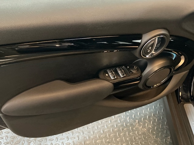 fotoG 11 del MINI MINI 5 Puertas Cooper S 131 kW (178 CV) 178cv Gasolina del 2023 en Illes Balears