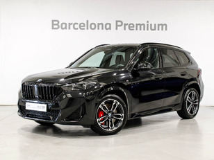 Fotos de BMW X1 sDrive20d color Negro. Año 2024. 120KW(163CV). Diésel. En concesionario Barcelona Premium -- GRAN VIA de Barcelona