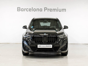 Fotos de BMW X1 sDrive20d color Negro. Año 2024. 120KW(163CV). Diésel. En concesionario Barcelona Premium -- GRAN VIA de Barcelona