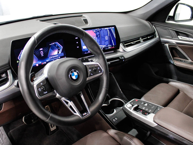 BMW X1 sDrive20d color Blanco. Año 2024. 120KW(163CV). Diésel. En concesionario Barcelona Premium -- GRAN VIA de Barcelona