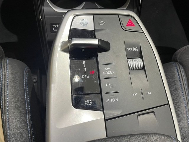 BMW X1 sDrive18d color Blanco. Año 2023. 110KW(150CV). Diésel. En concesionario Albamocion S.L. ALBACETE de Albacete