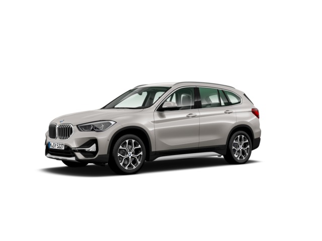 BMW X1 sDrive18d color Gris Plata. Año 2022. 110KW(150CV). Diésel. En concesionario Movitransa Cars Jerez de Cádiz