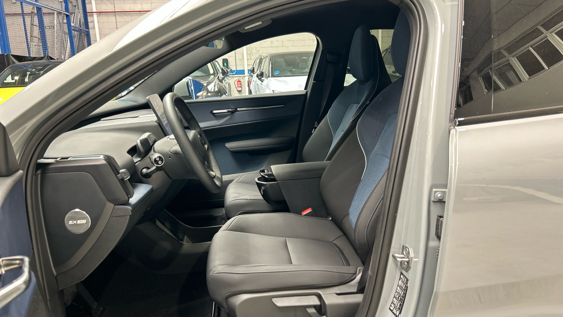 Volvo EX30 segunda mano 82910020 - 9