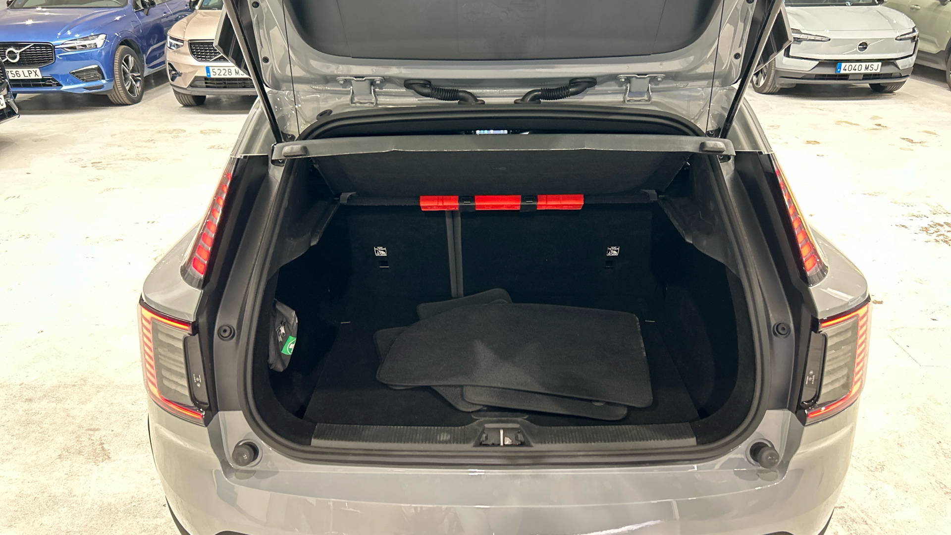 Volvo EX30 segunda mano 82910020 - 11