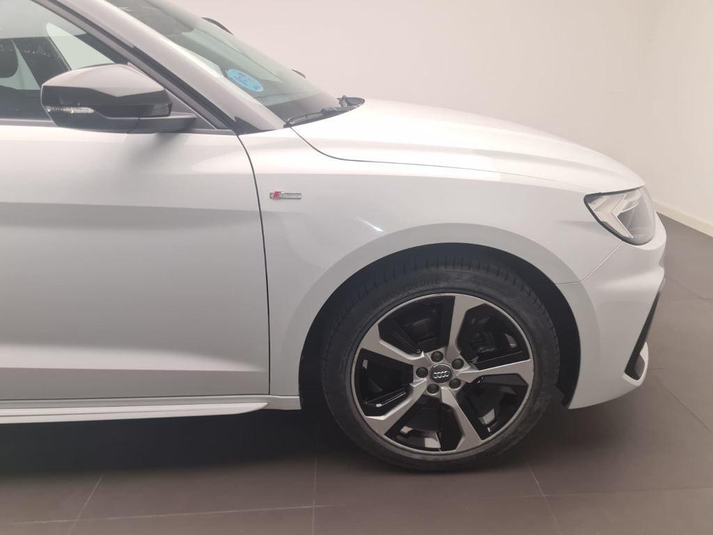 Adrenalin 30 TFSI 81 kW (110 CV) S tronic