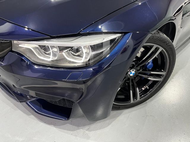 BMW M M4 Cabrio color Azul. Año 2017. 317KW(431CV). Gasolina. En concesionario Unicars de Lleida