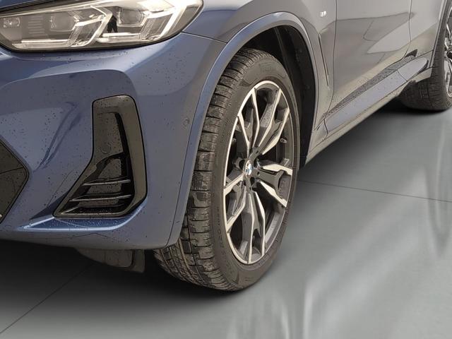 BMW X3 xDrive20d color Azul. Año 2024. 140KW(190CV). Diésel. En concesionario Automotor Premium Viso - Málaga de Málaga