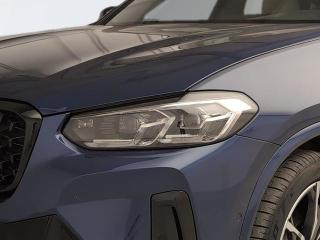 BMW X4 xDrive20d color Azul. Año 2024. 140KW(190CV). Diésel. En concesionario Automotor Premium Velázquez - Málaga de Málaga