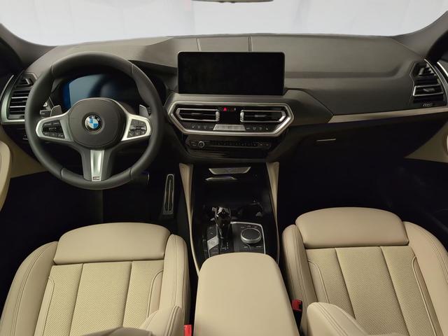 BMW X4 xDrive20d color Azul. Año 2024. 140KW(190CV). Diésel. En concesionario Automotor Premium Velázquez - Málaga de Málaga