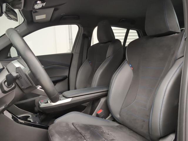 BMW X2 sDrive20i color Negro. Año 2024. 125KW(170CV). Gasolina. En concesionario Automotor Premium Viso - Málaga de Málaga