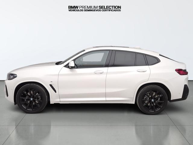BMW X4 xDrive20d color Blanco. Año 2024. 140KW(190CV). Diésel. En concesionario Automotor Premium Velázquez - Málaga de Málaga