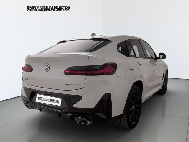 BMW X4 xDrive20d color Blanco. Año 2024. 140KW(190CV). Diésel. En concesionario Automotor Premium Velázquez - Málaga de Málaga