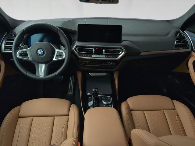 BMW X4 xDrive20d color Blanco. Año 2024. 140KW(190CV). Diésel. En concesionario Automotor Premium Velázquez - Málaga de Málaga