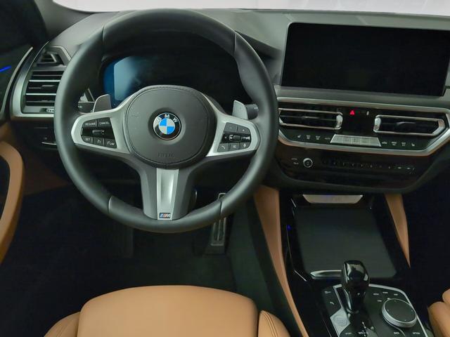 BMW X4 xDrive20d color Blanco. Año 2024. 140KW(190CV). Diésel. En concesionario Automotor Premium Velázquez - Málaga de Málaga