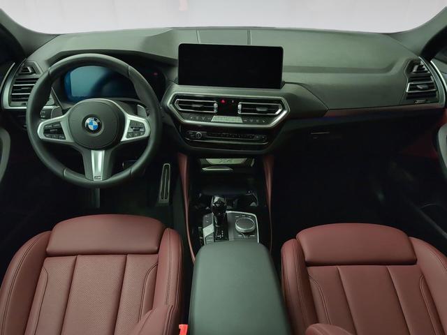 BMW X4 xDrive20d color Negro. Año 2024. 140KW(190CV). Diésel. En concesionario Automotor Premium Marbella - Málaga de Málaga