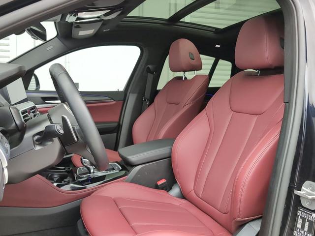 BMW X4 xDrive20d color Negro. Año 2024. 140KW(190CV). Diésel. En concesionario Automotor Premium Marbella - Málaga de Málaga