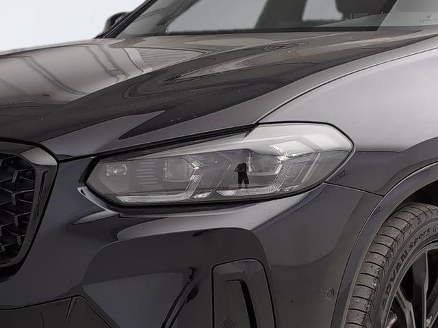 BMW X4 xDrive20d color Negro. Año 2024. 140KW(190CV). Diésel. En concesionario Automotor Premium Marbella - Málaga de Málaga
