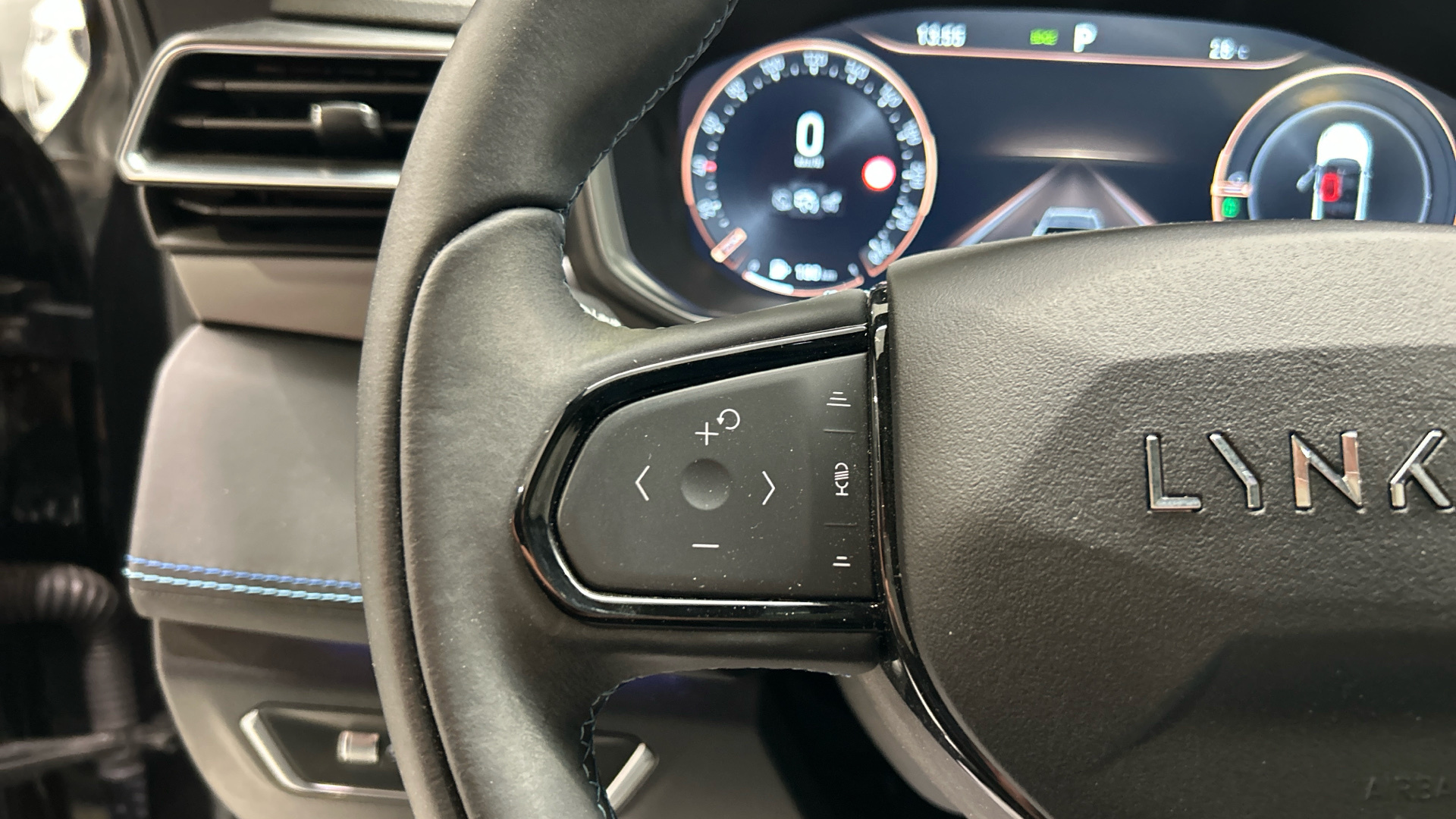 Lynk & Co 01 segunda mano 83007167 - 17 Lynk & Co 01 segunda mano 83007167 - 17